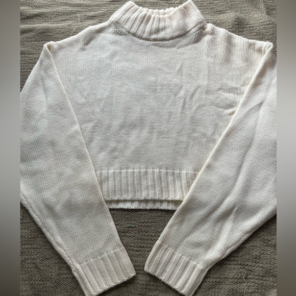 EUC Wilfred Women’s Cream Knit Cropped High Neck Sweater Size Small S - Picture 1 of 8